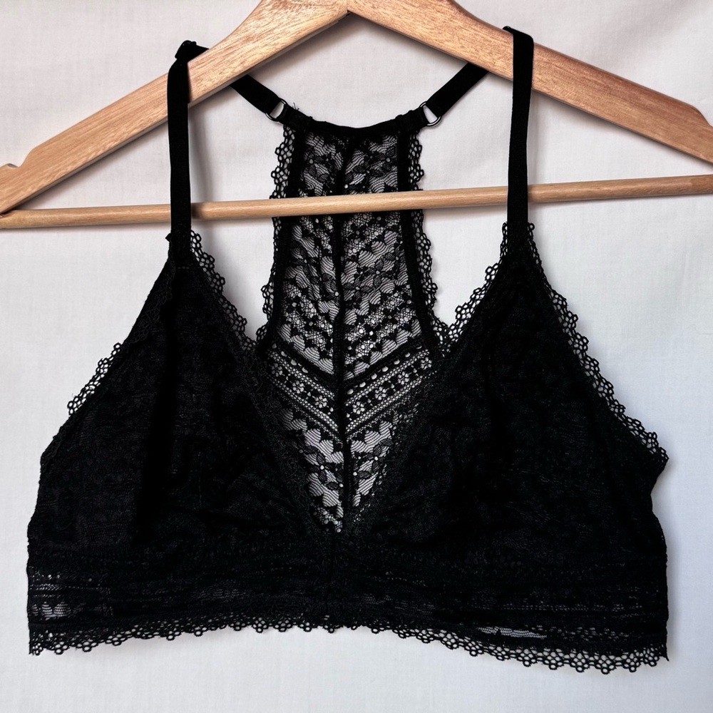 Victoria’s Secret Lace Bralette, Racerback, Front Closeure, Black, Large